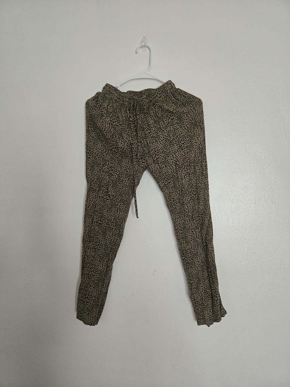 4/$15 Urban Outfitters Leopard Print Jogger Pants - Women's Casual Lounge Sz XS - Picture 2 of 5